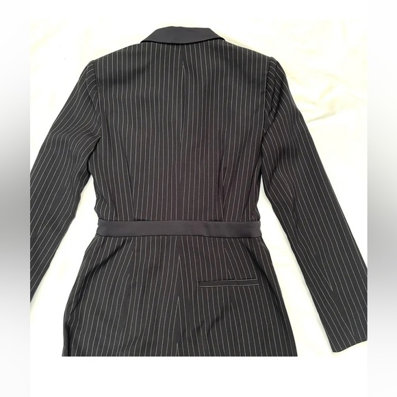 BCBGMAXAZRIA Azria Faux Wrap striped Jumpsuit -NWT - Picture 5 of 6